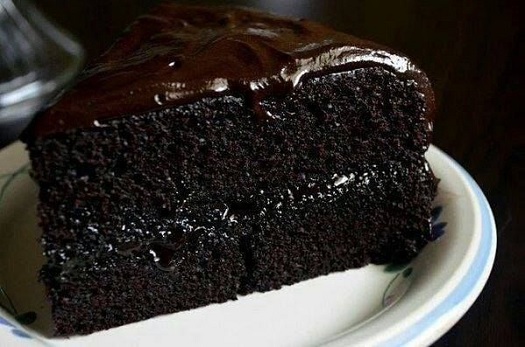 chocolate fudge cake.jpg